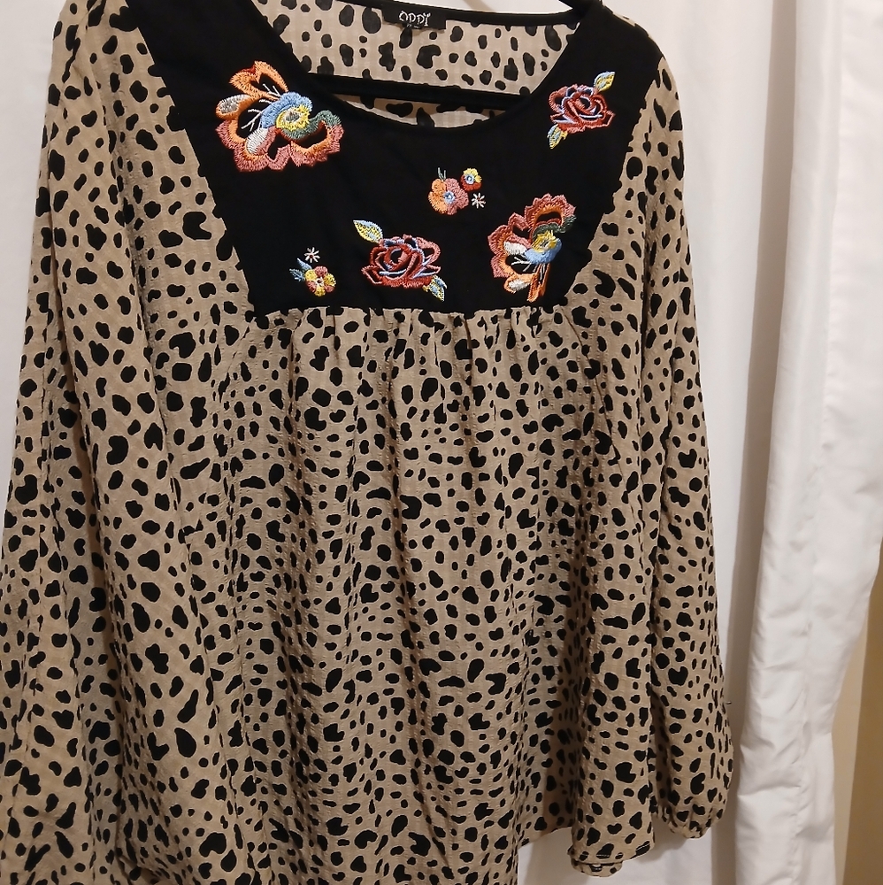 Embellished Tan and Black Long Sleeve Blouse with Bib Collar